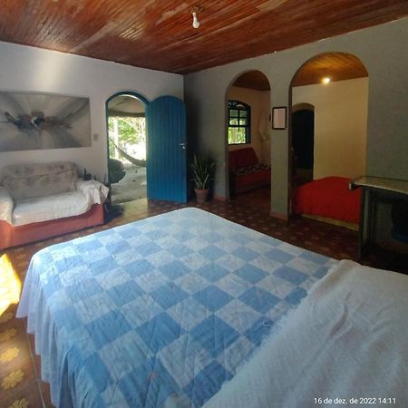 Hospedaria E Camping Quintal Do Mundo Луміар Екстер'єр фото